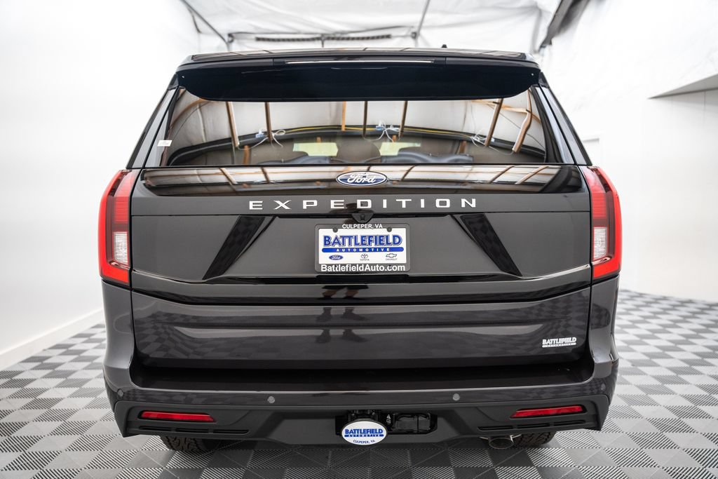 New 2027 Ford Expedition Active AWD/4WD image 7
