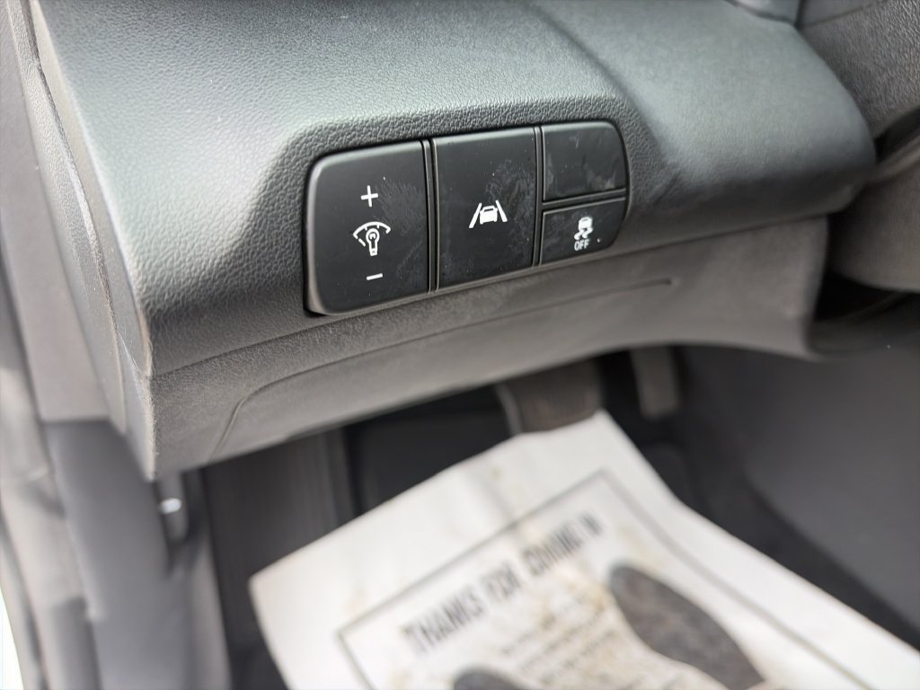 Used 2021 Hyundai Elantra SEL w/ Convenience Package FWD image 19