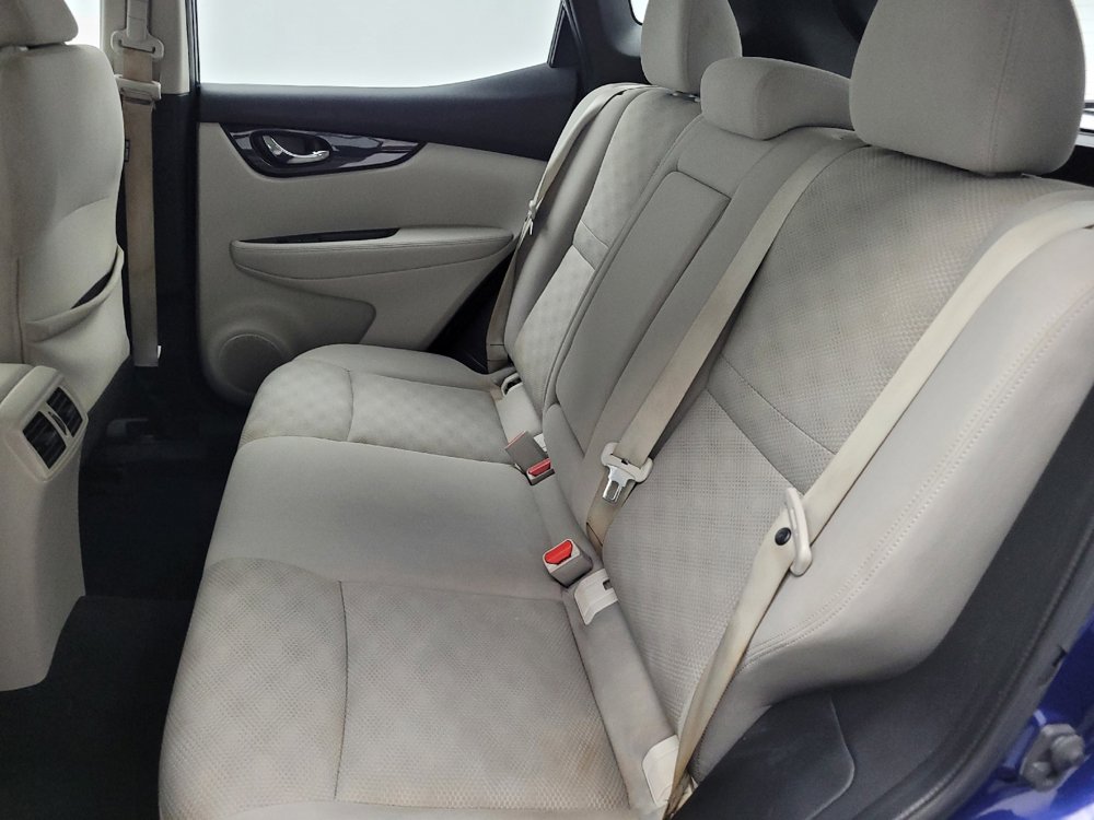 Used 2019 Nissan Rogue Sport SV image 18