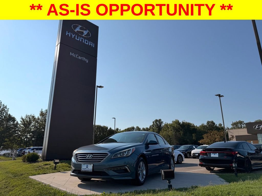Used 2015 Hyundai Sonata SE FWD image 1