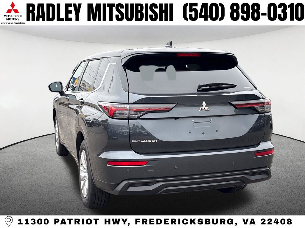 New 2026 Mitsubishi Outlander ES AWD/4WD image 17