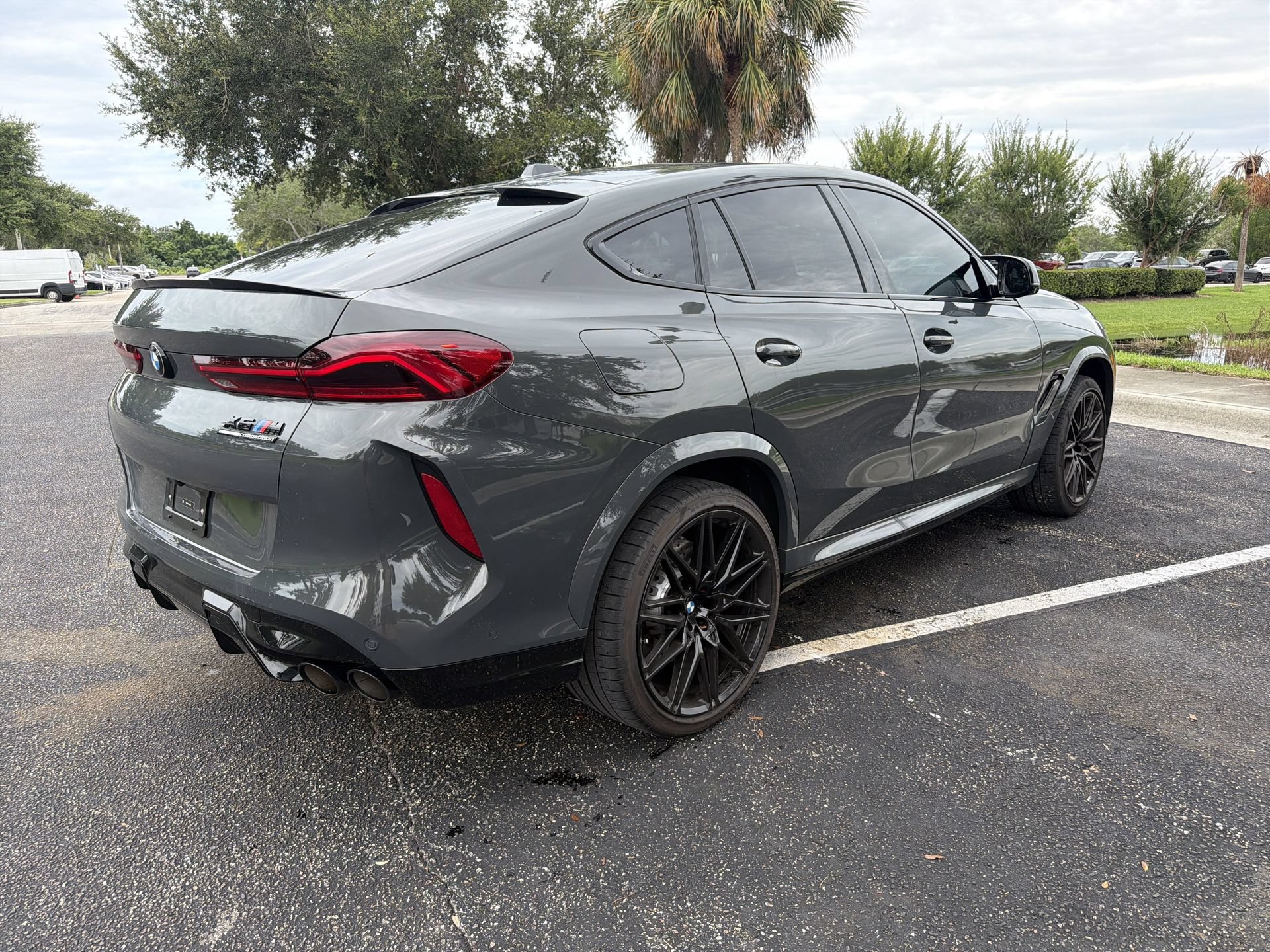 Used 2026 BMW X6 M Competition AWD/4WD image 4
