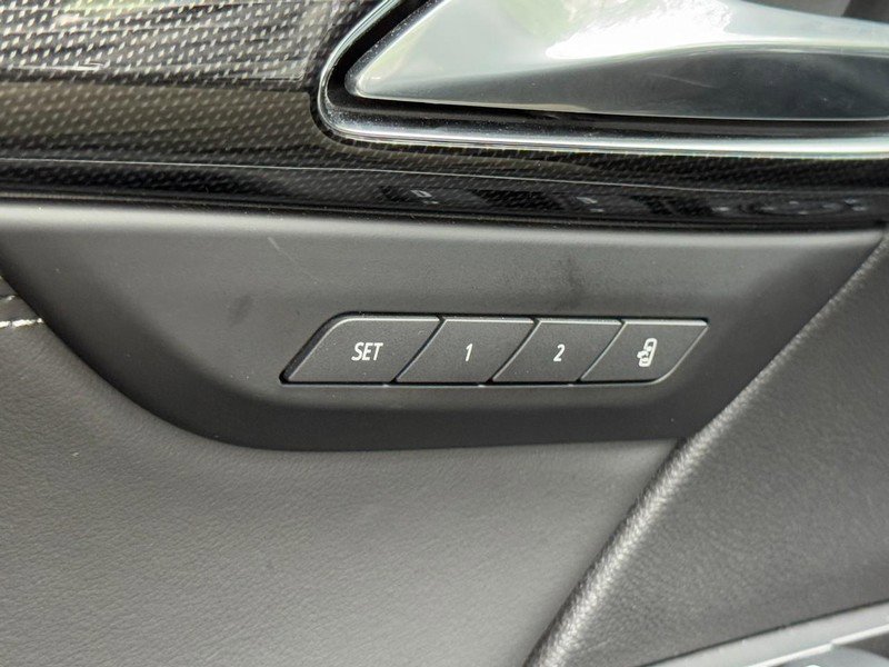 Used 2023 Buick Envision Essence image 16