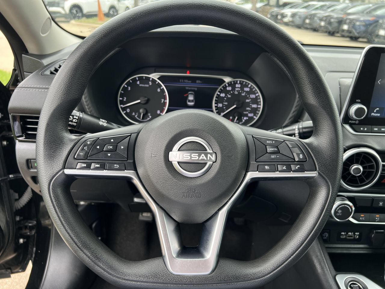 Used 2024 Nissan Sentra SV FWD image 9
