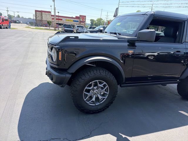 Used 2025 Ford Bronco Badlands w/ Black Appearance Package AWD/4WD image 9