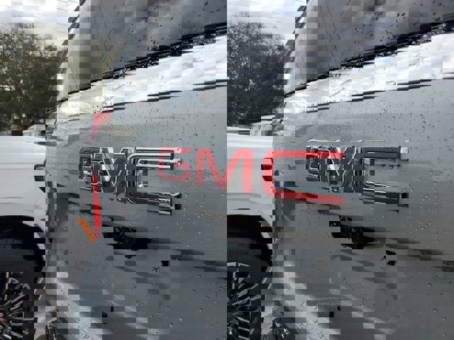 New 2026 GMC Yukon XL Elevation w/ Elevation Premium Package image 7