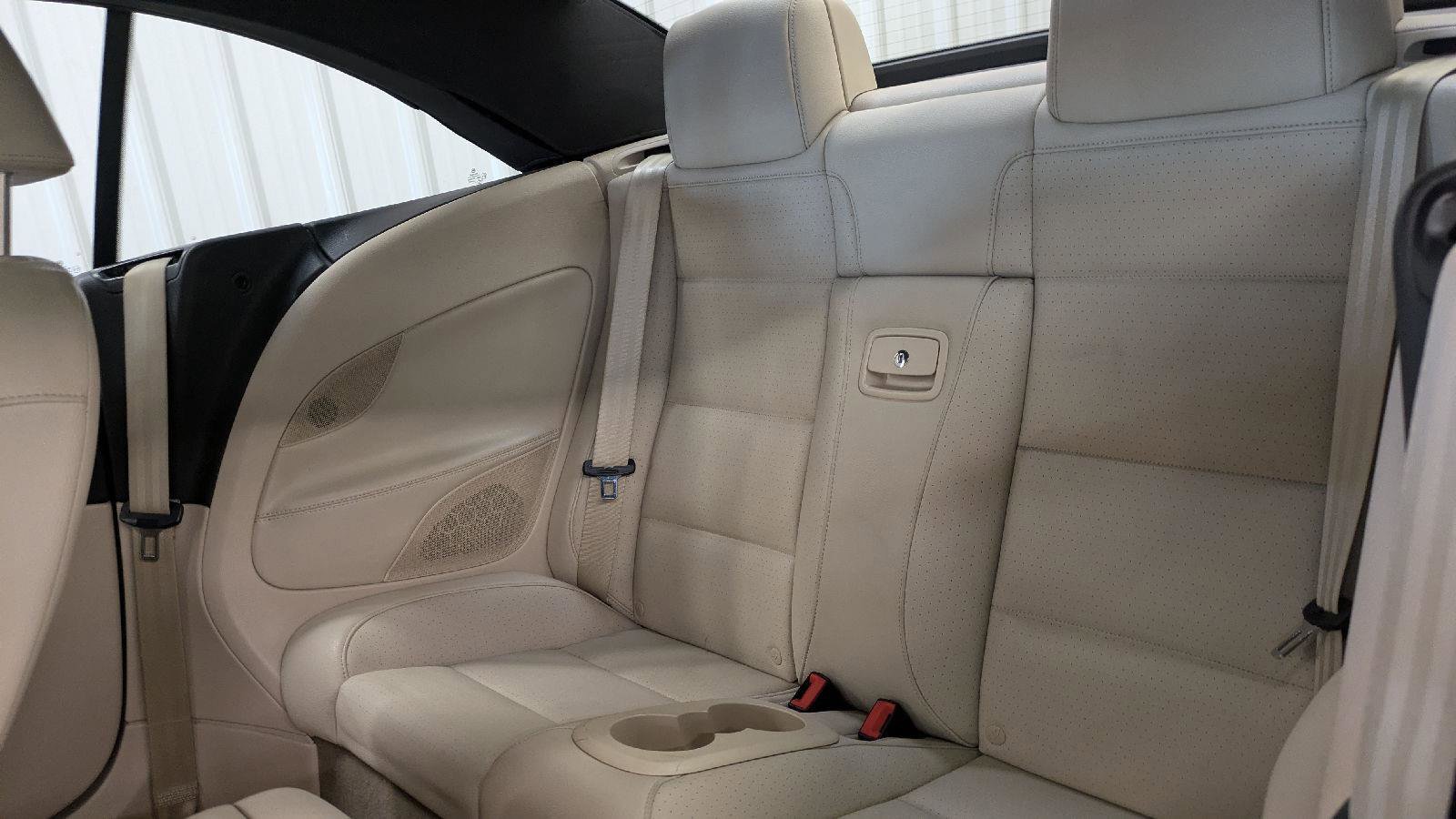 Used 2012 Volkswagen Eos Komfort image 30