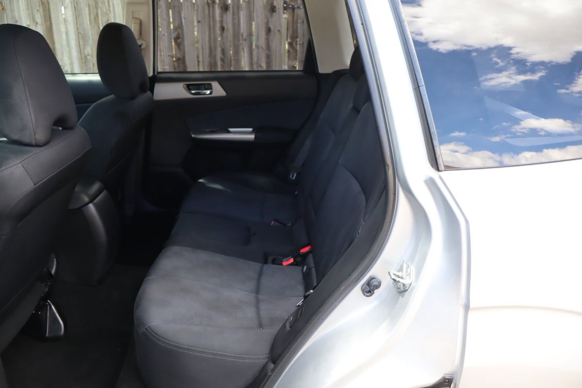 Used 2010 Subaru Forester 2.5X Premium AWD/4WD image 20