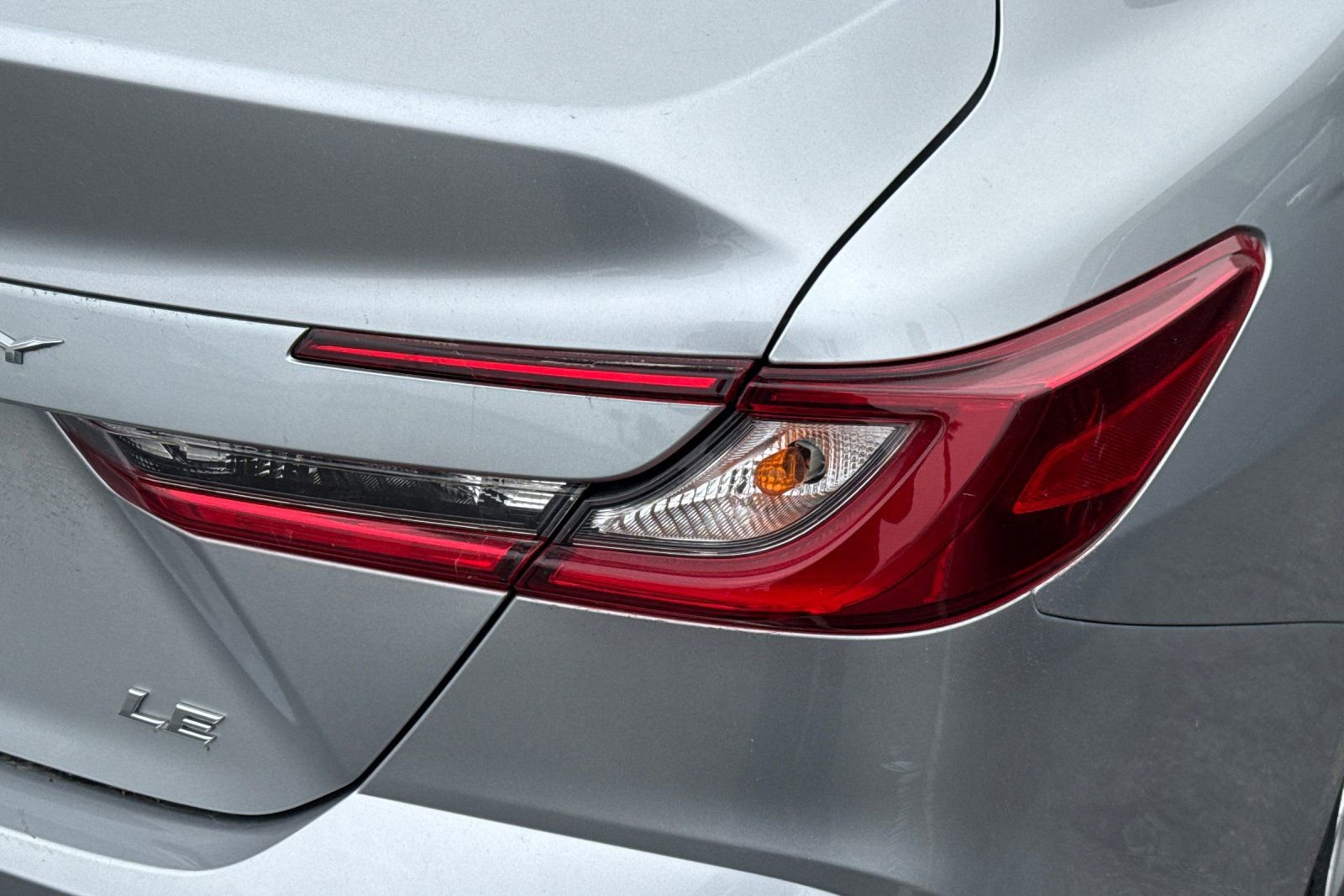 Used 2025 Toyota Camry LE image 7