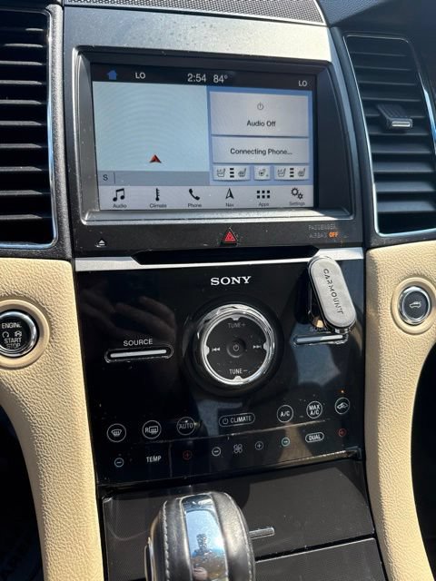 Used 2018 Ford Taurus Limited FWD image 12