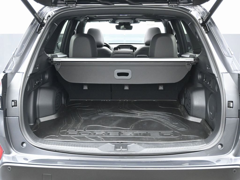 Used 2025 Subaru Forester Sport image 16
