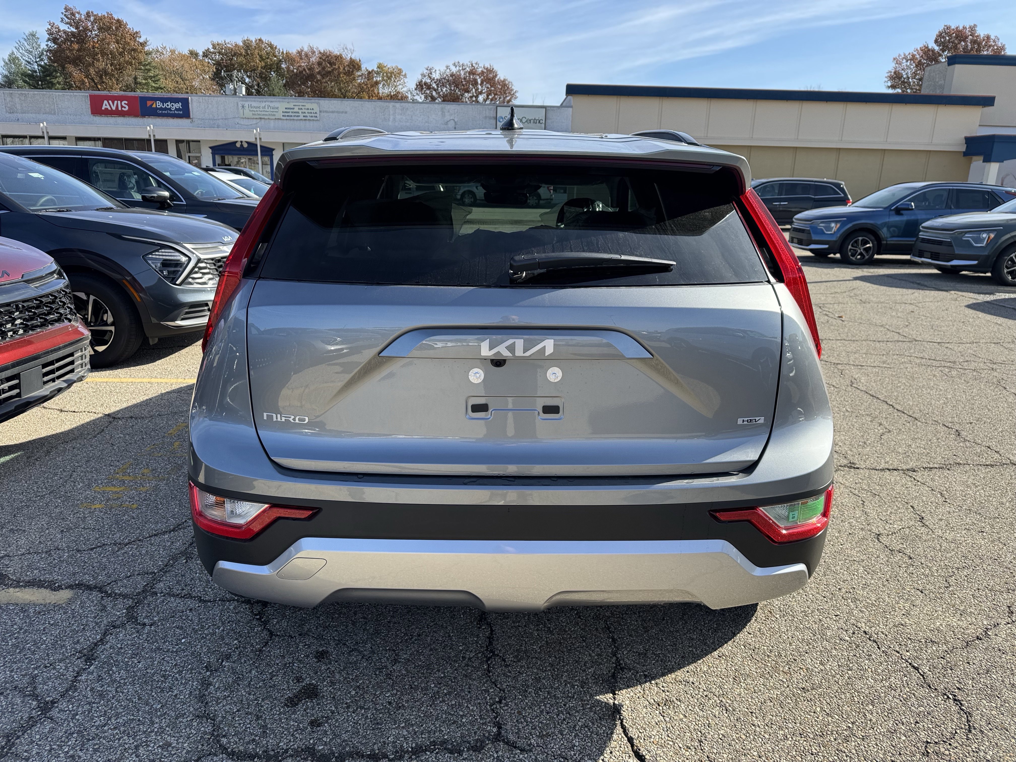 New 2026 Kia Niro LX image 9