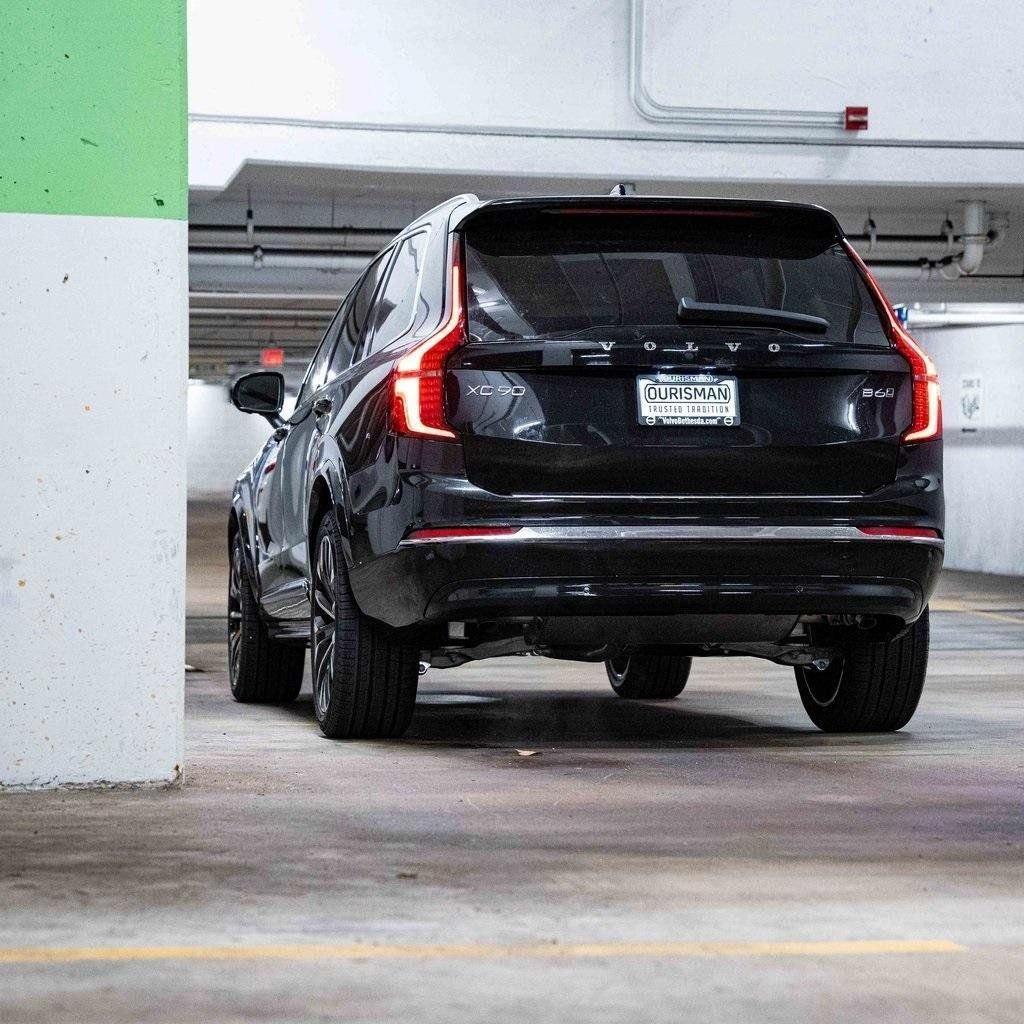 New 2026 Volvo XC90 B6 Plus w/ Protection Package Premier AWD/4WD image 5