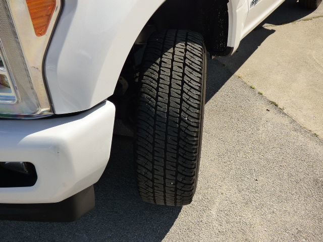 Used 2019 Ford F350 Limited w/ FX4 Off-Road Package AWD/4WD image 11