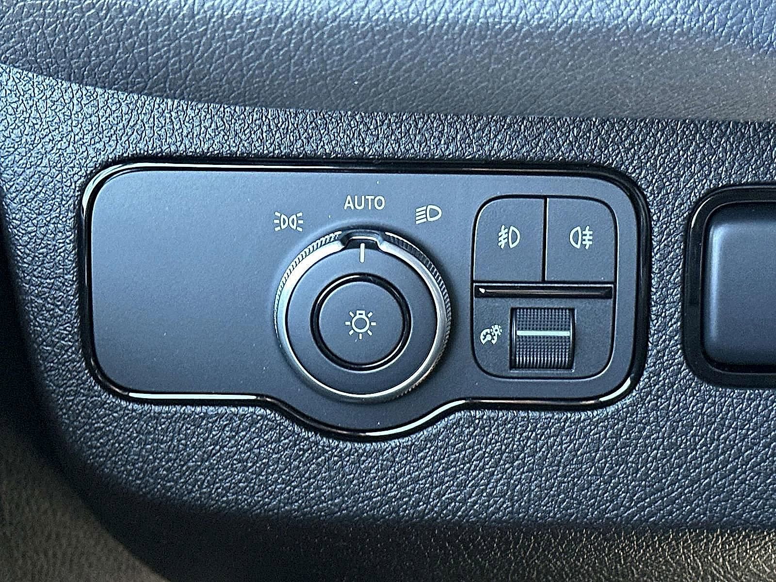 New 2026 Mercedes-Benz Sprinter 144 Cargo image 20