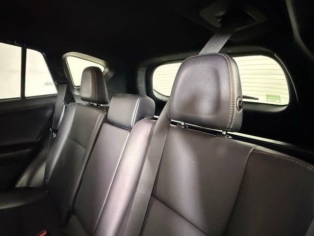 Used 2018 Toyota RAV4 SE w/ Power Extra Value Package AWD/4WD image 32