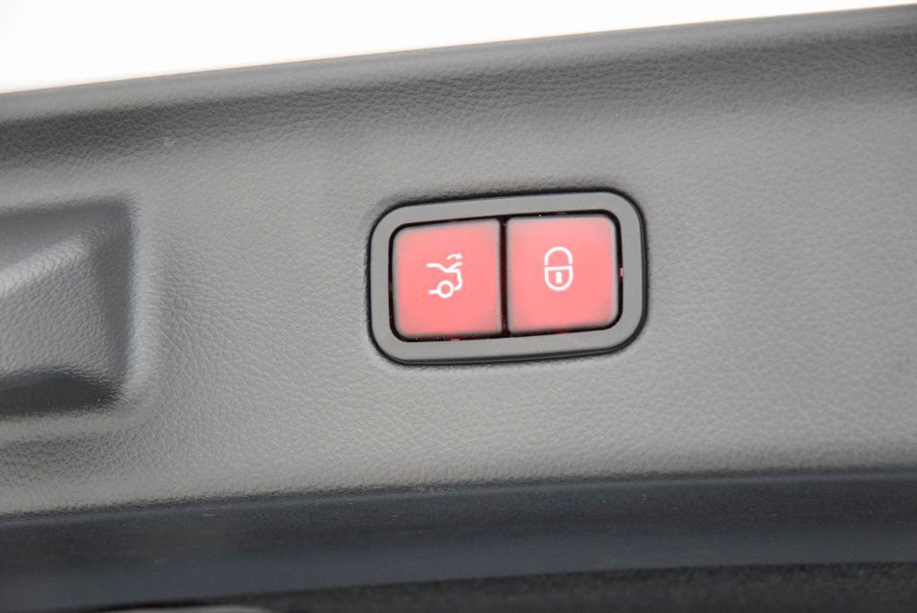 Certified 2024 Mercedes-Benz S 580 4MATIC Sedan image 33