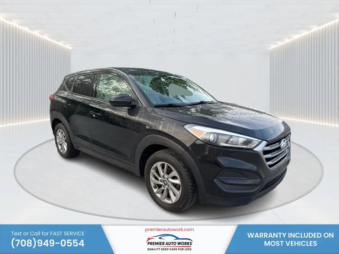 Used 2018 Hyundai Tucson SE w/ Cargo Package FWD image 3