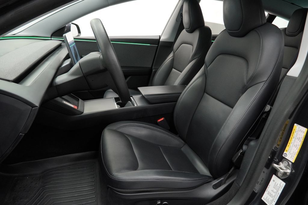 Used 2024 Tesla Model 3 Standard Range RWD image 15