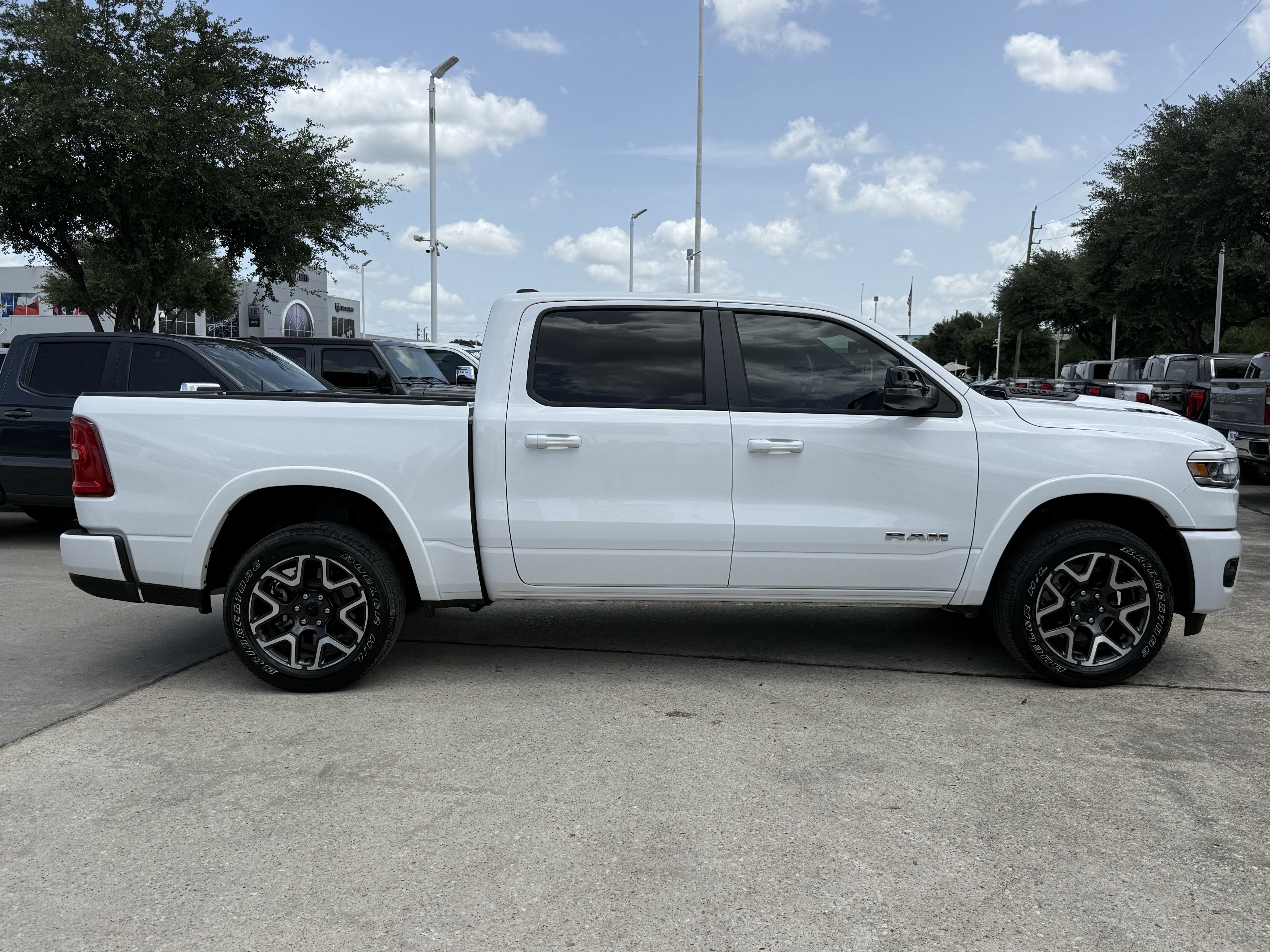Used 2025 RAM 1500 Laramie w/ Sport Appearance Package AWD/4WD image 3