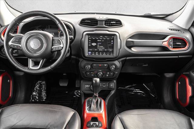 Used 2019 Jeep Renegade Trailhawk AWD/4WD image 25