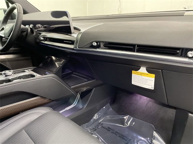 New 2026 Cadillac Vistiq Sport w/ LPO, Floor Liner Package image 26