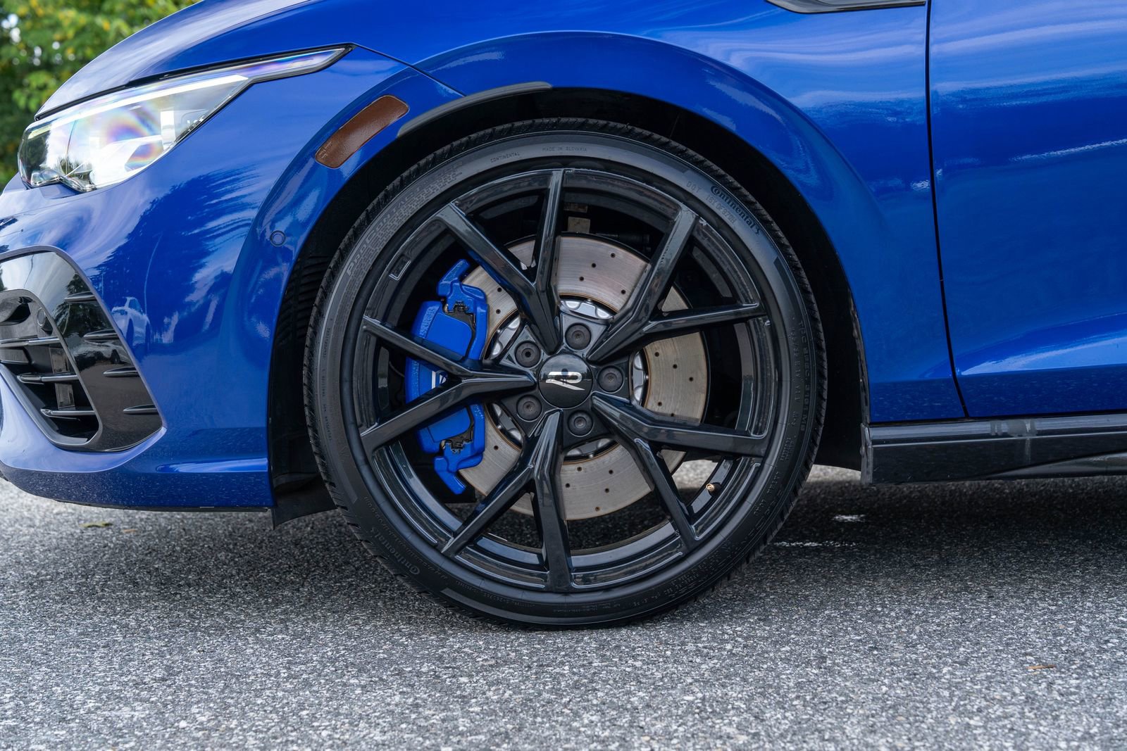 Used 2024 Volkswagen Golf R image 9