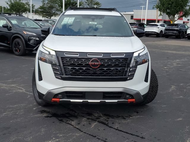New 2026 Nissan Pathfinder Rock Creek w/ Rock Creek Premium Package AWD/4WD image 2