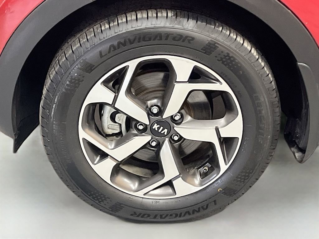 Used 2022 Kia Sportage LX image 29