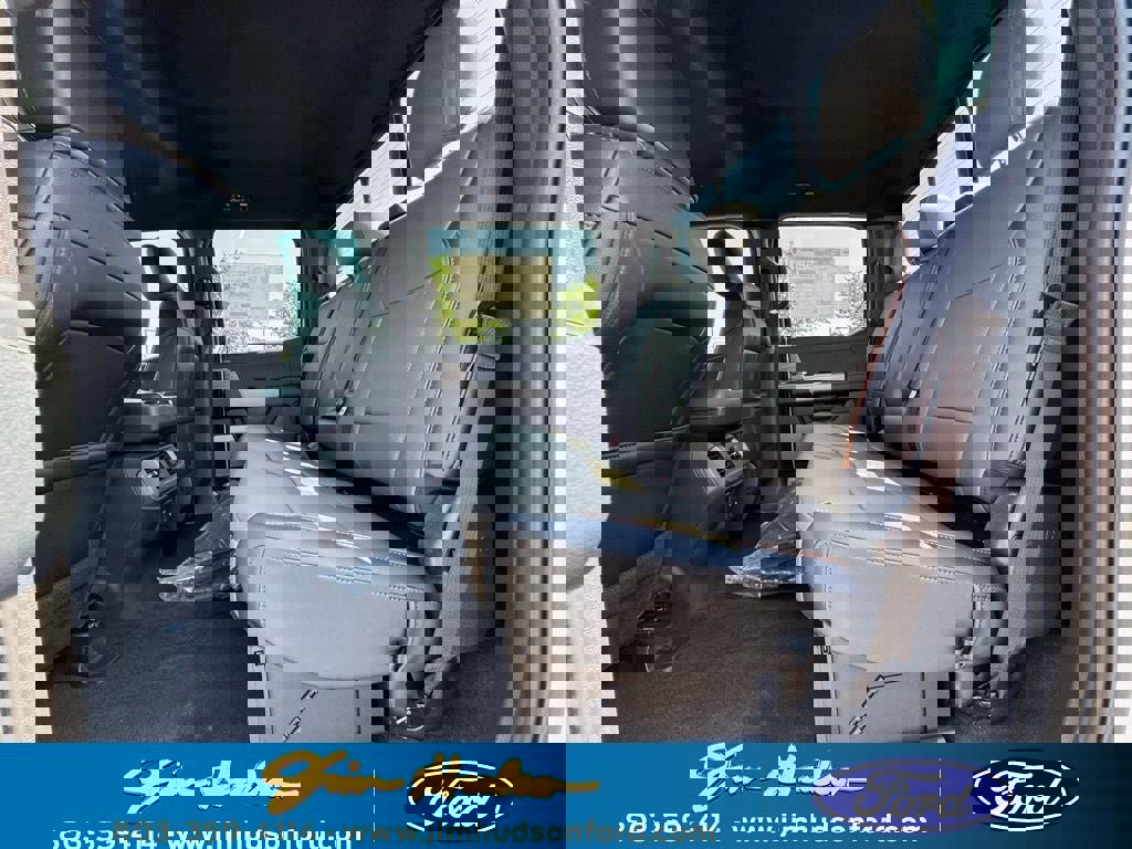 New 2025 Ford F150 Lariat w/ Equipment Group 501A Mid image 8