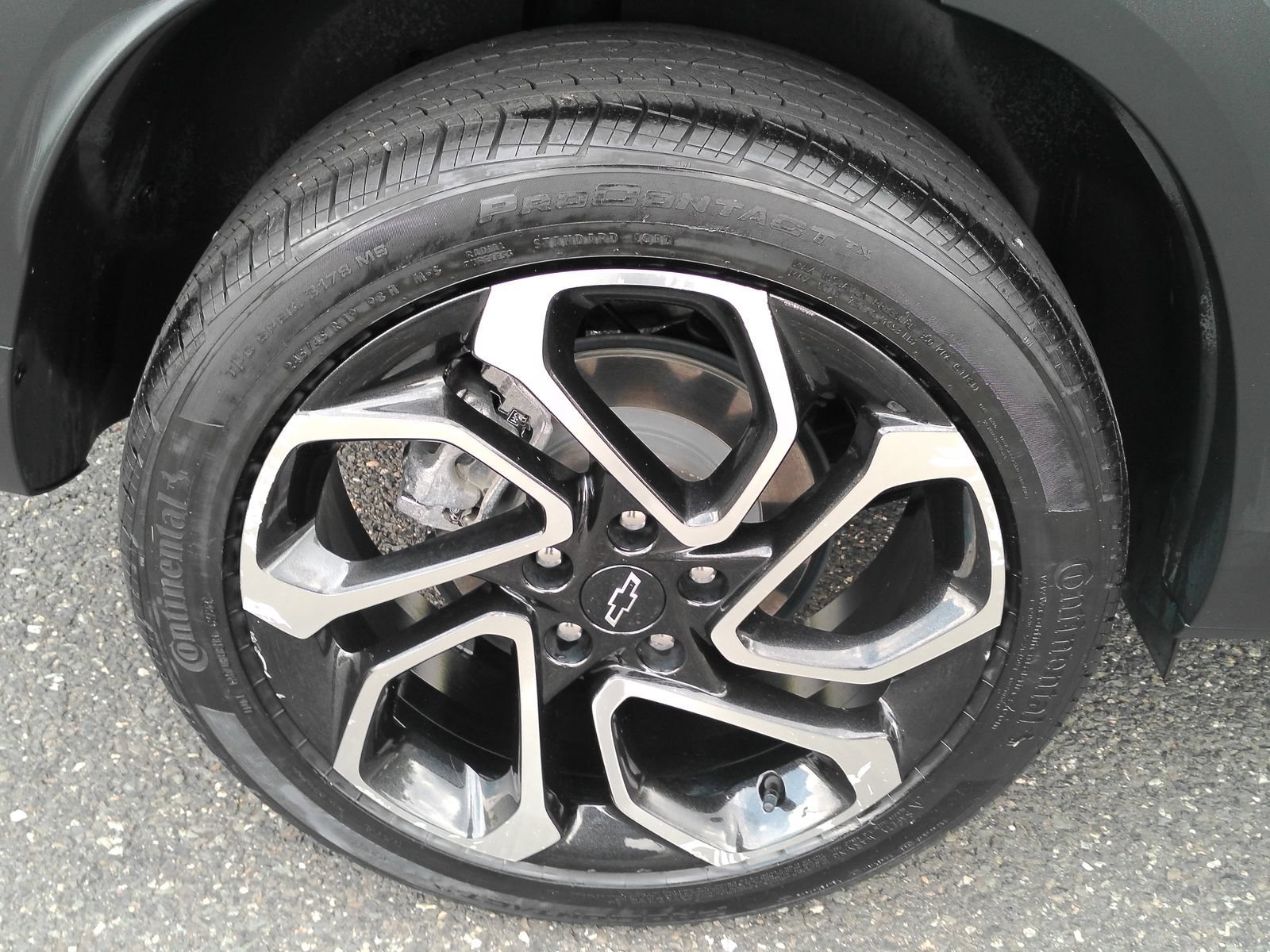 Certified 2024 Chevrolet Trax RS w/ Driver Confidence Package FWD image 29