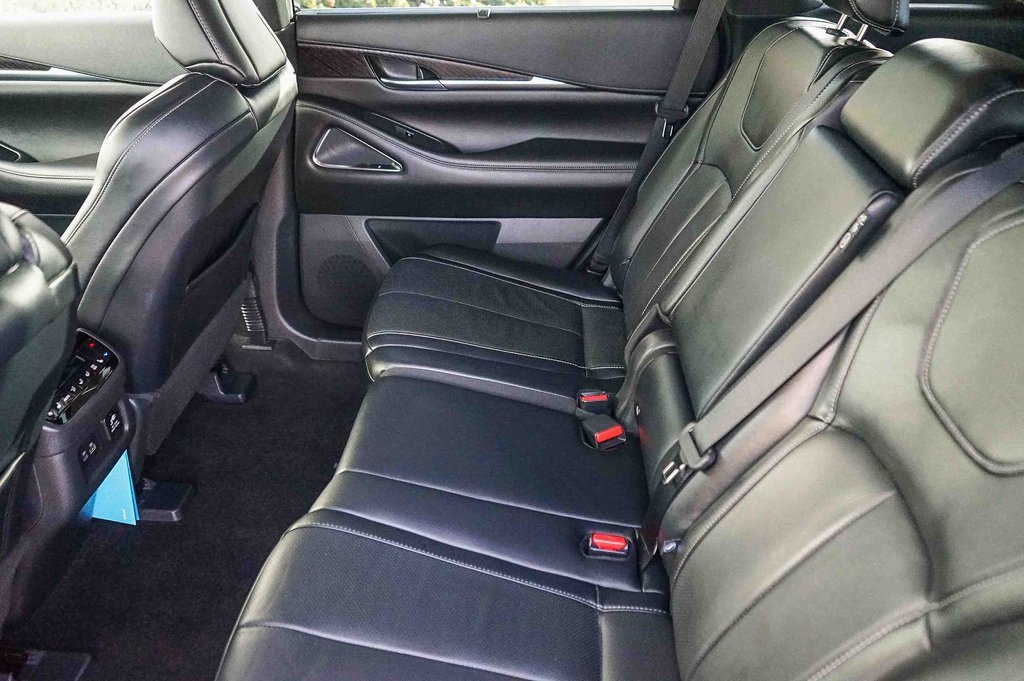 Certified 2023 INFINITI QX60 Sensory w/ Vision Package image 16