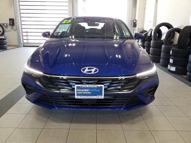Certified 2025 Hyundai Elantra SEL w/ Cargo Package image 17