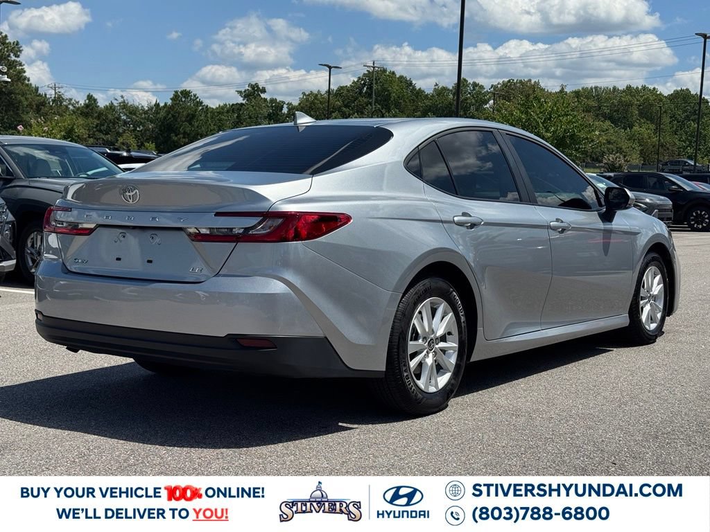 Used 2025 Toyota Camry LE FWD image 12