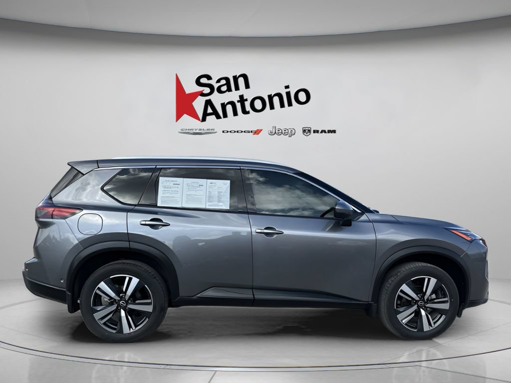 Used 2024 Nissan Rogue SL w/ SL Premium Package FWD image 16