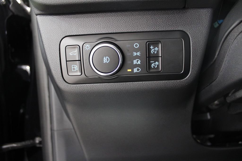 New 2025 Ford Escape SE w/ PHEV Premium Package image 42