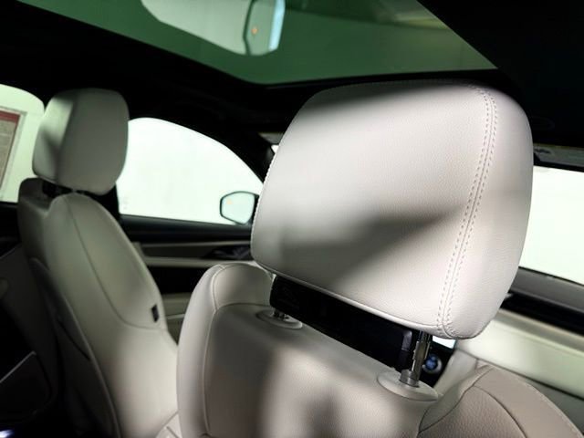 New 2026 Jaguar F-PACE R-Dynamic S image 35