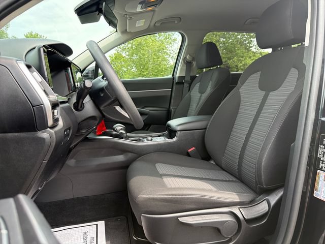 Used 2022 Kia Sorento LX AWD/4WD image 10