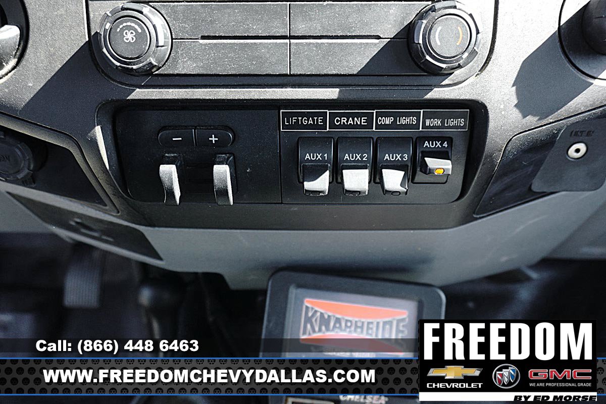 Used 2015 Ford F550 4x4 Regular Cab Super Duty image 14