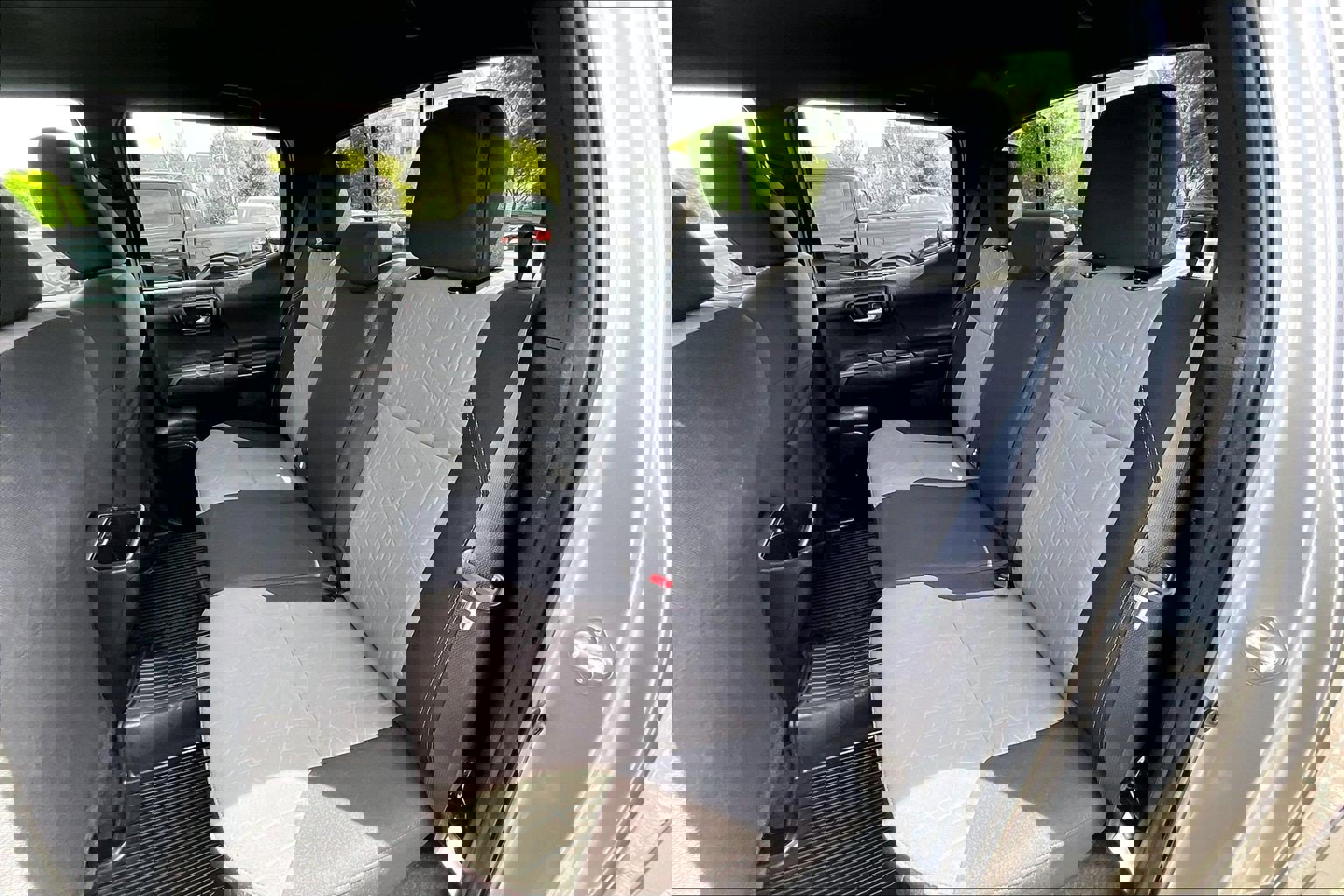 Used 2023 Toyota Tacoma TRD Sport w/ Black Out Package (TMS) AWD/4WD image 24