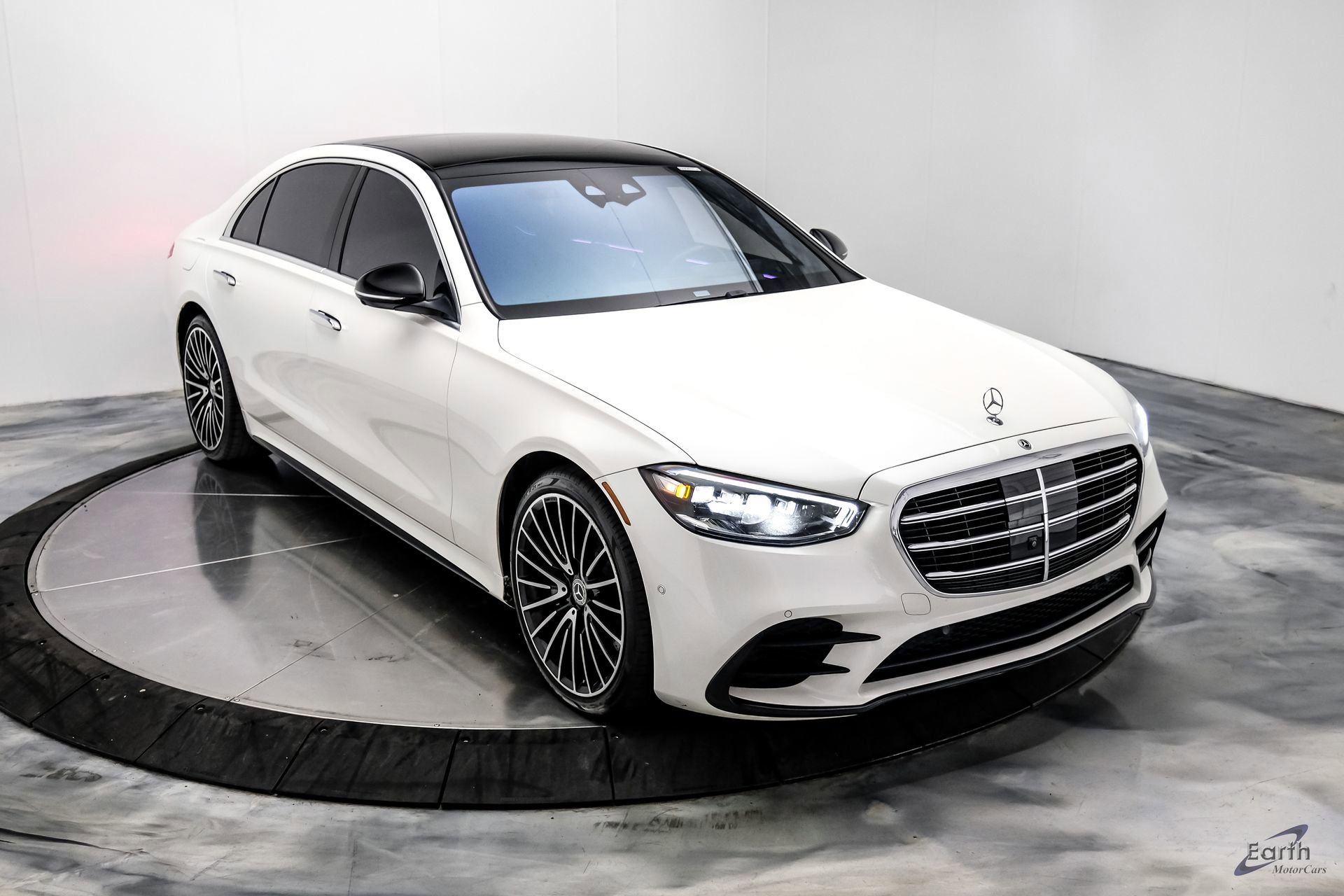 Used 2022 Mercedes-Benz S 580 4MATIC Sedan image 30