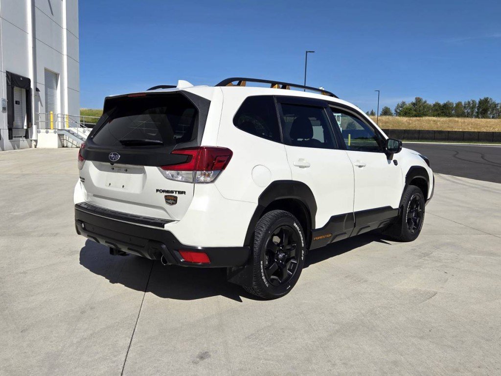 Used 2022 Subaru Forester Wilderness image 5