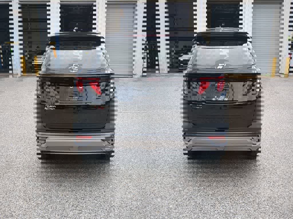 New 2026 Hyundai Tucson SE image 6