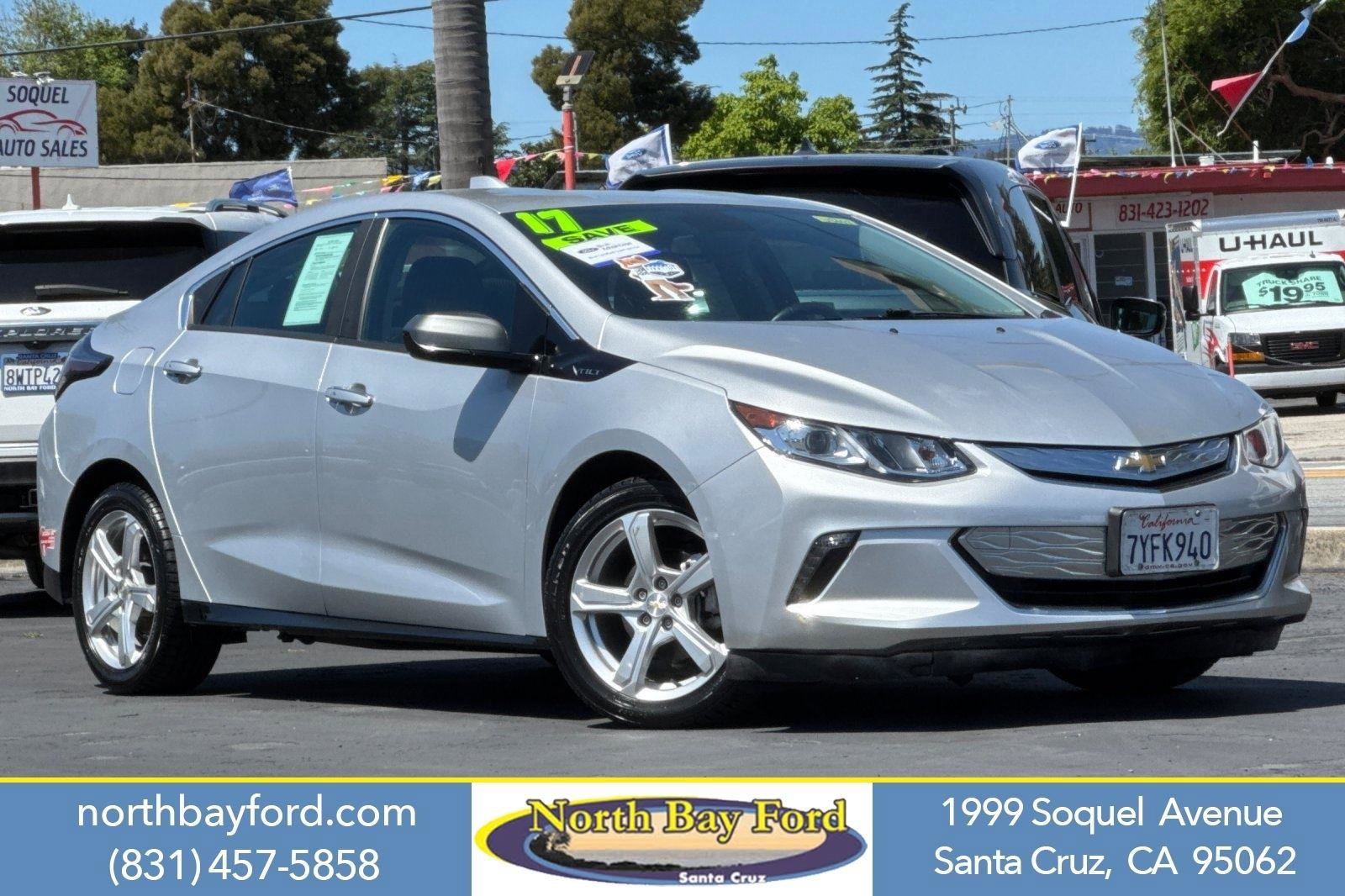 Used 2017 Chevrolet Volt LT w/ Comfort Package image 1
