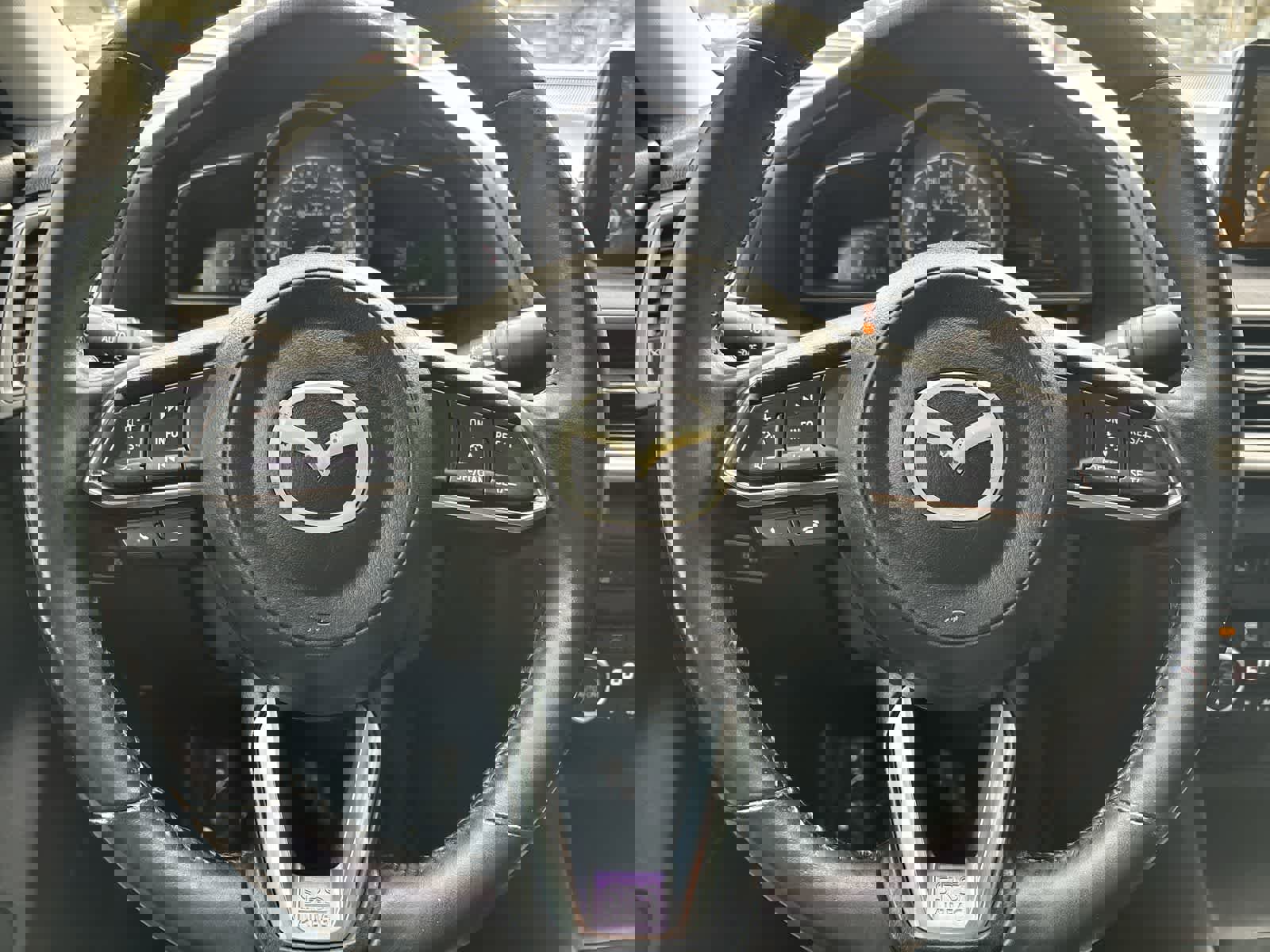 Used 2018 MAZDA MAZDA3 Touring image 12