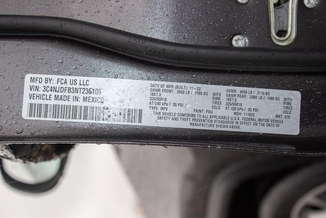 Used 2022 Jeep Compass Latitude image 33