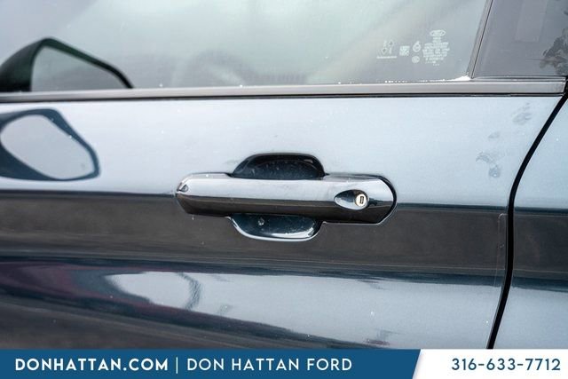 Used 2023 Ford Explorer XLT w/ Equipment Group 202A image 29