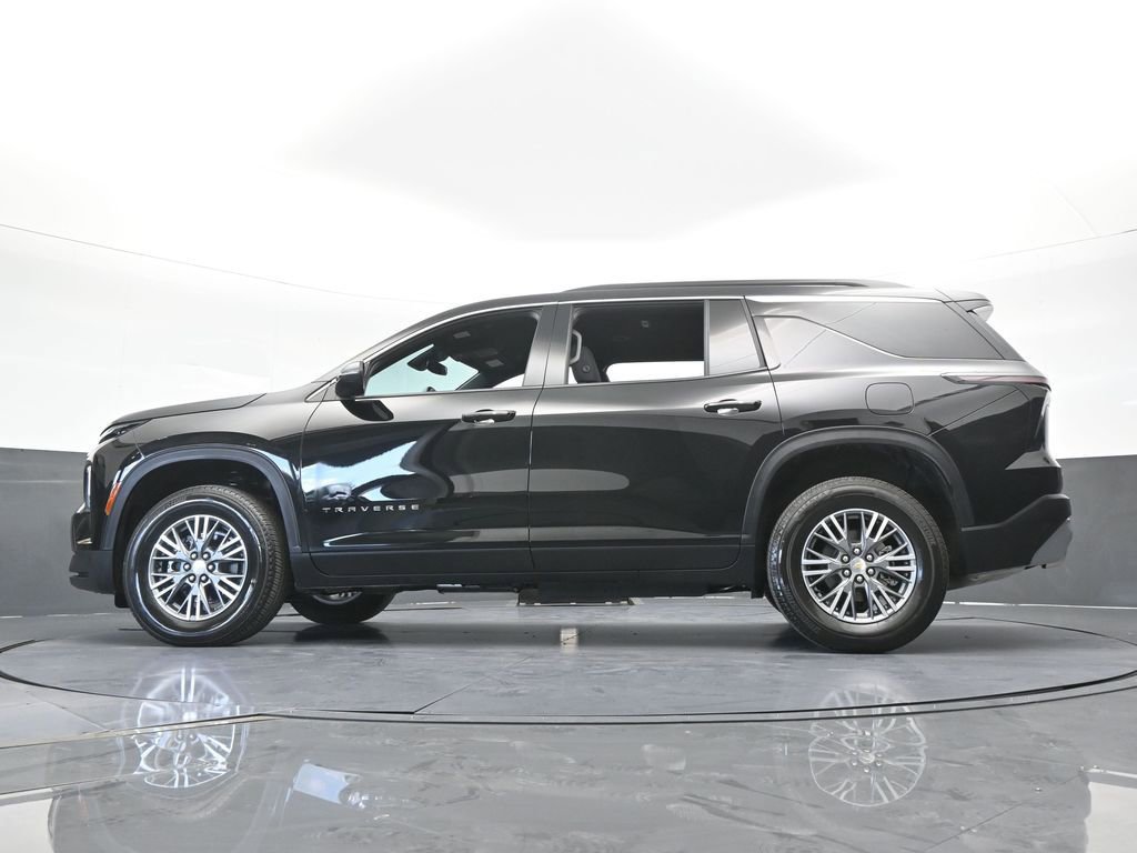 Used 2026 Chevrolet Traverse LT FWD image 62