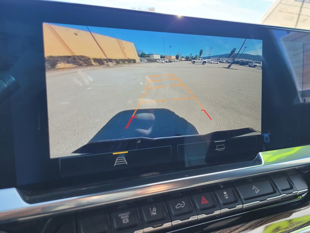 Used 2025 Chevrolet Silverado 2500 LT image 17