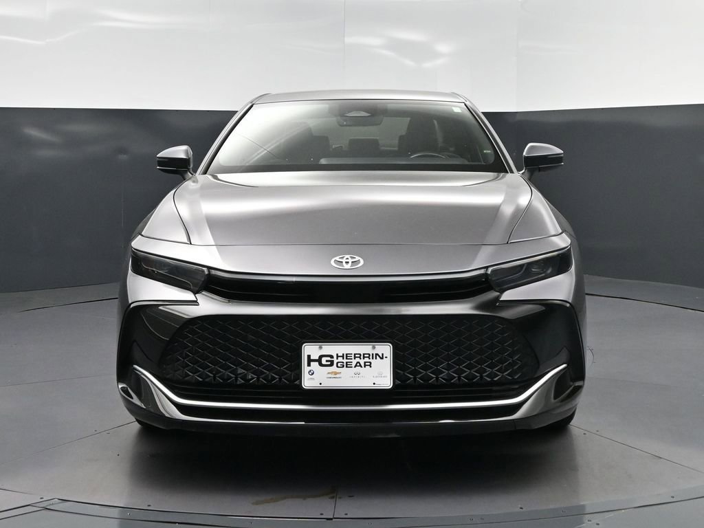 Used 2023 Toyota Crown XLE AWD/4WD image 10